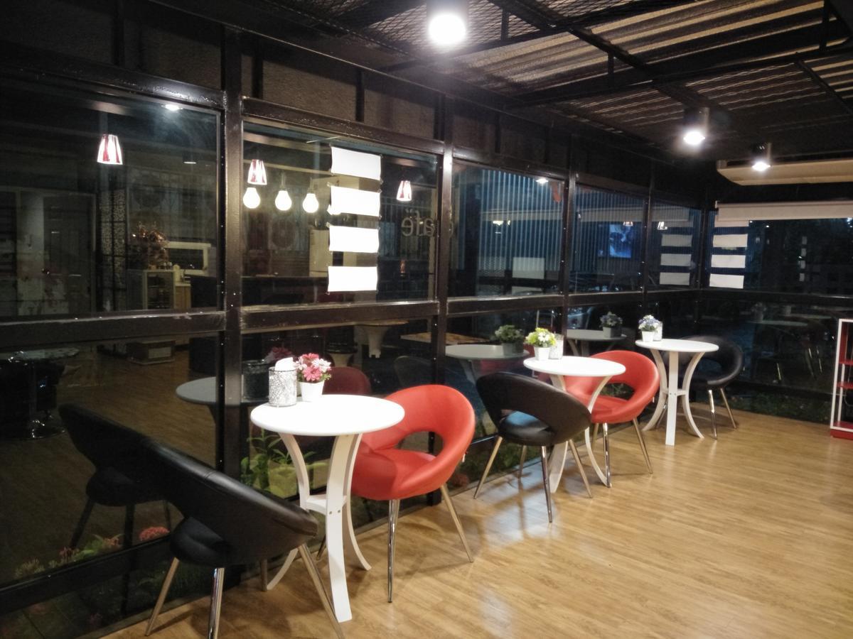 Rinrada Place Hotel Ubon Ratchathani Exterior photo
